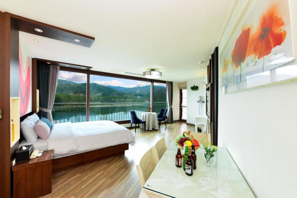 Moonlight Blue Pension Gapyeong Extérieur photo