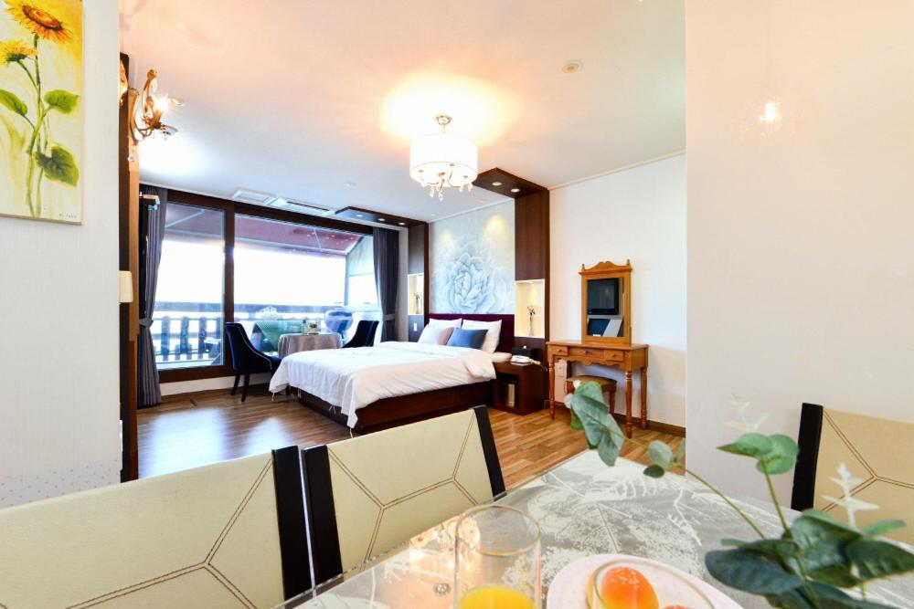Moonlight Blue Pension Gapyeong Extérieur photo
