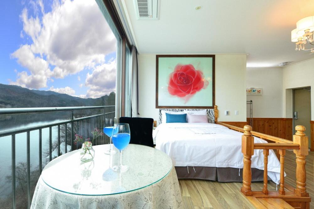 Moonlight Blue Pension Gapyeong Extérieur photo