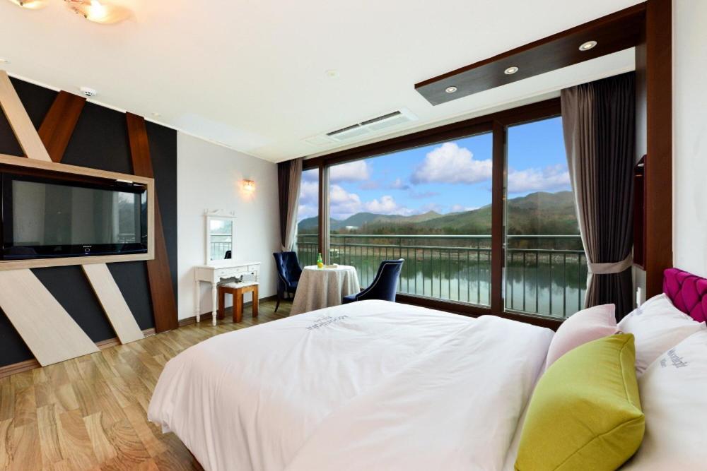 Moonlight Blue Pension Gapyeong Extérieur photo