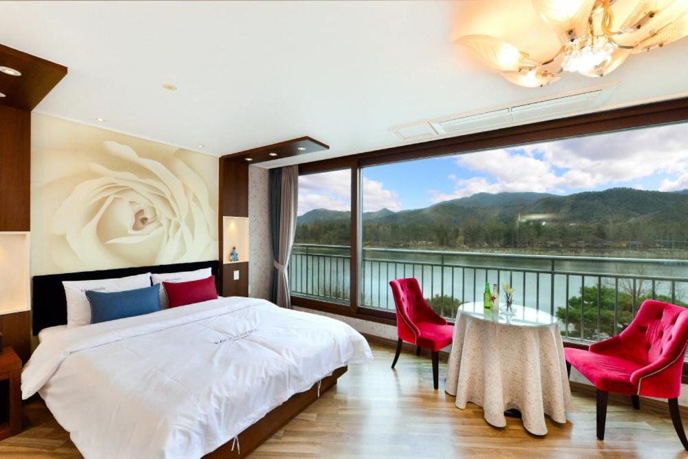 Moonlight Blue Pension Gapyeong Extérieur photo