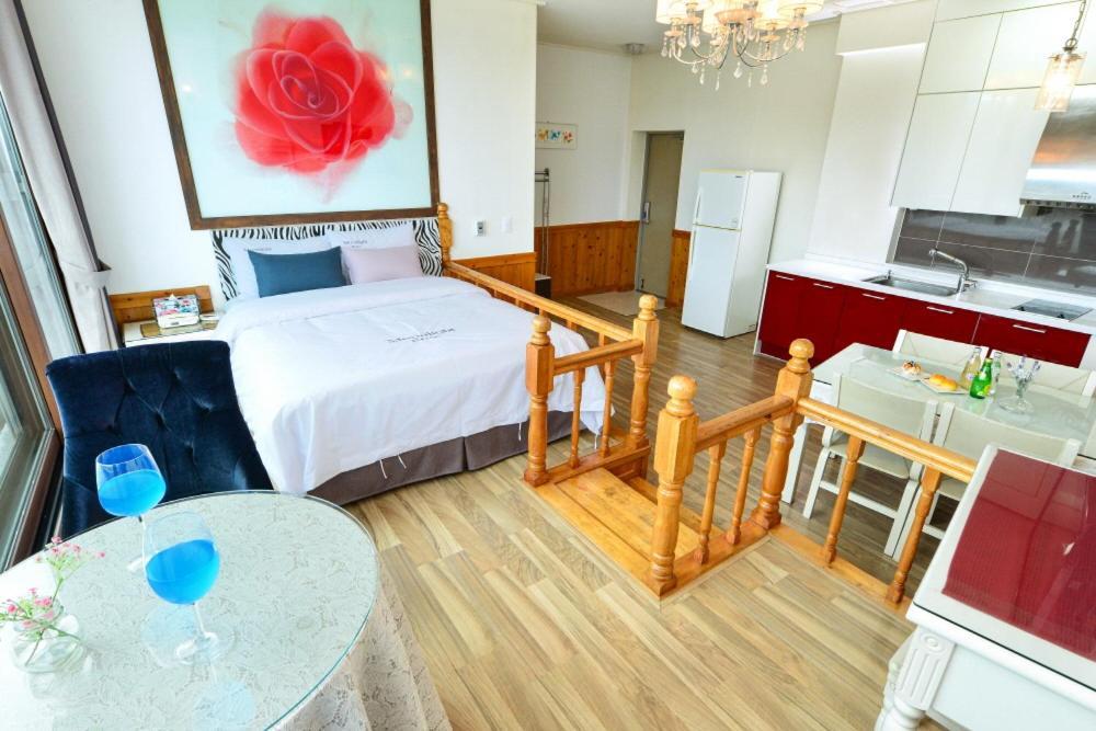 Moonlight Blue Pension Gapyeong Extérieur photo